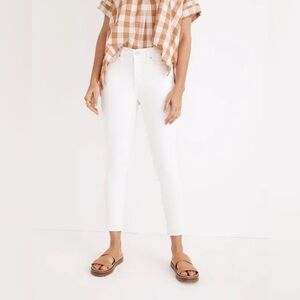 Madewell 9" Mid-Rise Skinny Crop Jeans in Pure White